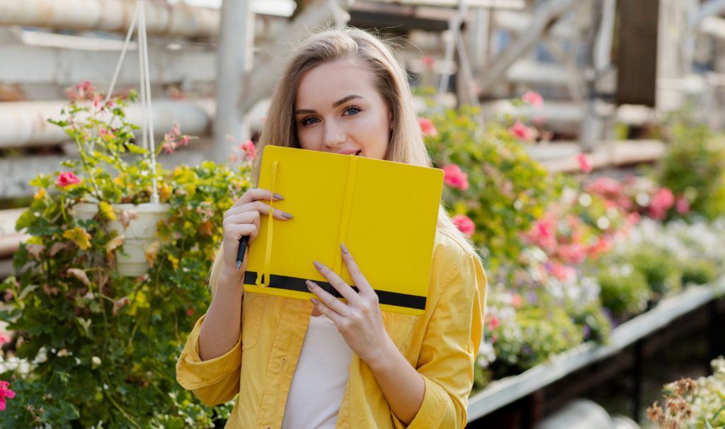 carti-de-dezvoltare-personala-pentru-femei-top-15