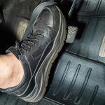 Frână de picior nefuncțională.